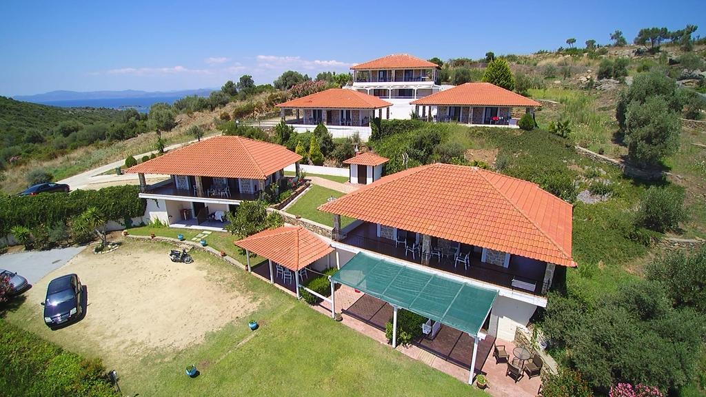 Villas Gemeli アムリアニ エクステリア 写真