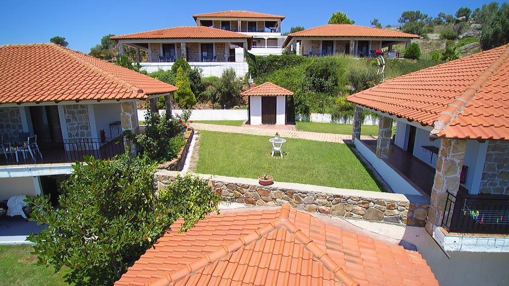 Villas Gemeli アムリアニ エクステリア 写真